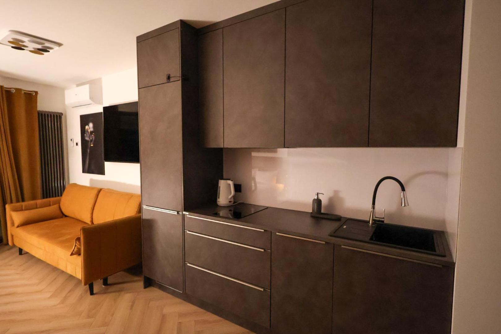 Premium Studio Klobucka Airport Warszawa Zewnętrze zdjęcie